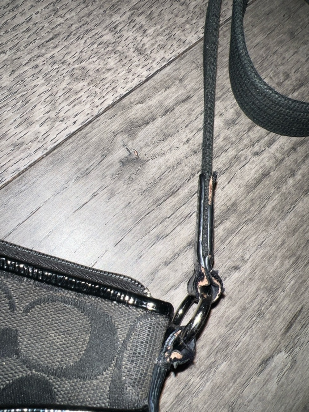 🖤 Coach Black Signature Jacquard Crossbody with Silver Charm - Picture 6 of 9